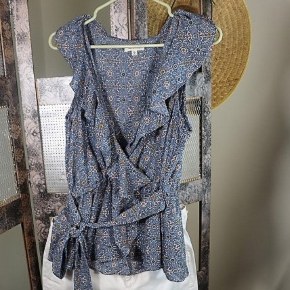 Max Studios- Floral tank sleeveless rufflle collar dusty blue